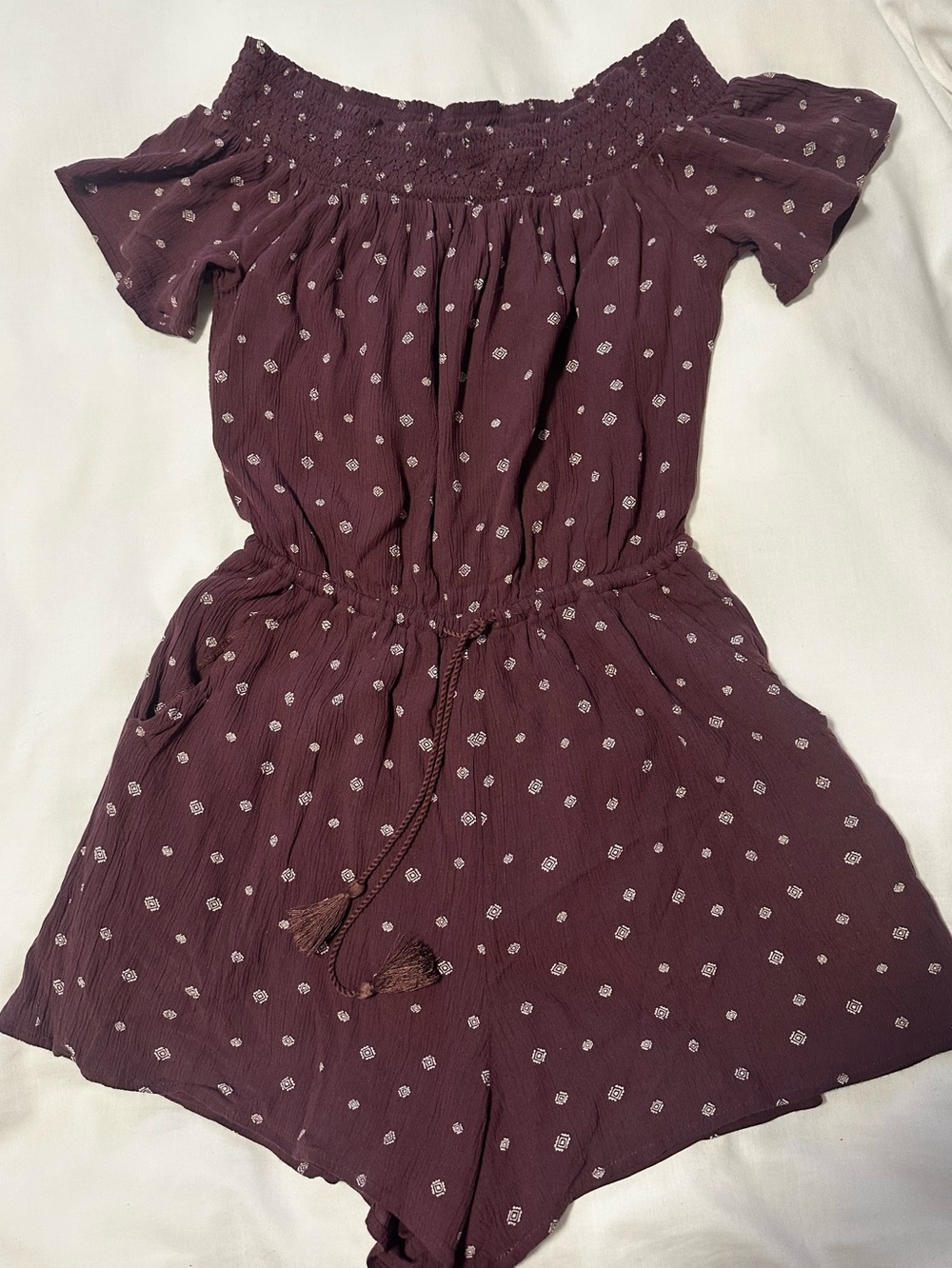 Abercrombie &Fitch XS Off-Shoulder, Romper Flutter Sleeve Lined Chocolate